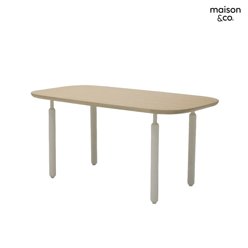 Emmabie Dining Table